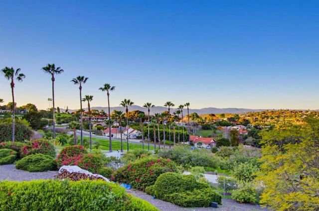 5012 Sleeping Indian Road, Fallbrook, CA 92028