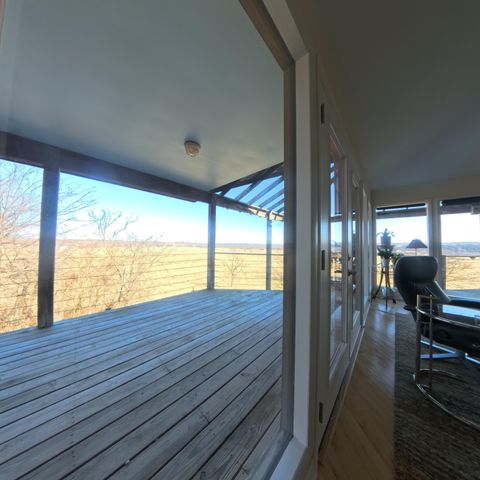 1028 Pin Oak Drive, Frankfort, KY 40601