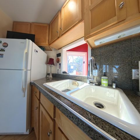 1028 Pin Oak Drive, Frankfort, KY 40601