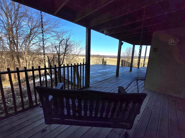 1028 Pin Oak Drive, Frankfort, KY 40601