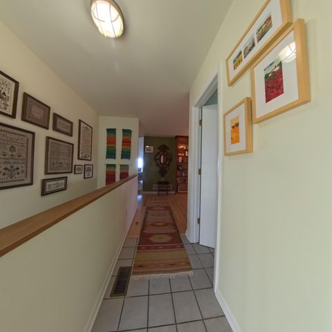 1028 Pin Oak Drive, Frankfort, KY 40601