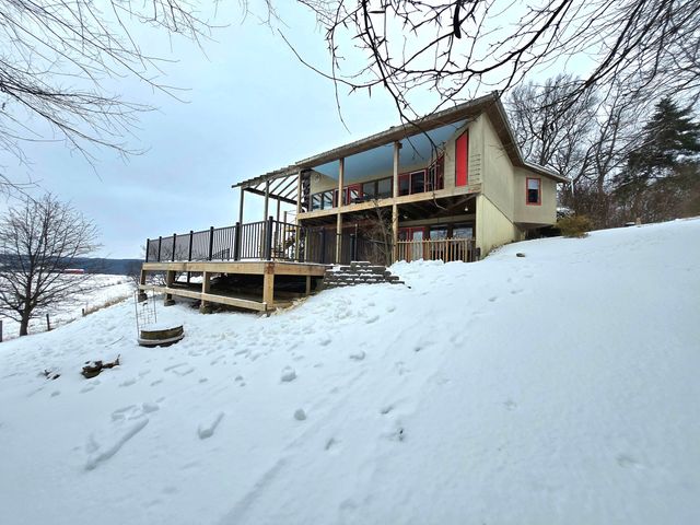 1028 Pin Oak Drive, Frankfort, KY 40601