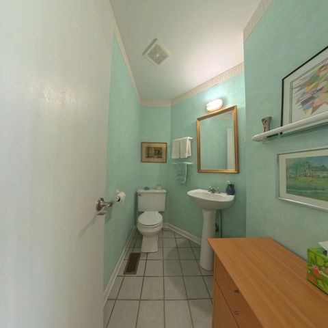 1028 Pin Oak Drive, Frankfort, KY 40601