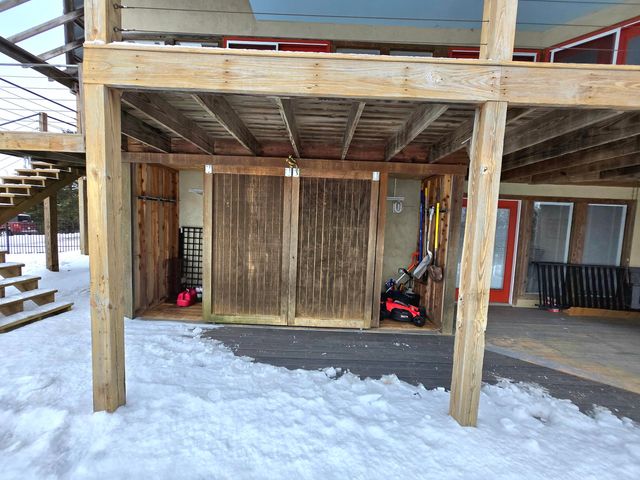 1028 Pin Oak Drive, Frankfort, KY 40601