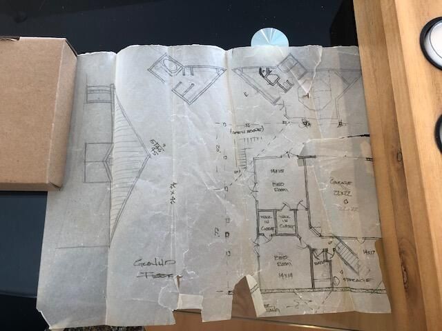 1028 Pin Oak Drive, Frankfort, KY 40601