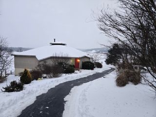 1028 Pin Oak Drive, Frankfort, KY 40601