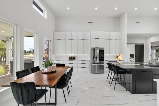 313 Ryker Lane, Gunter, TX 75058