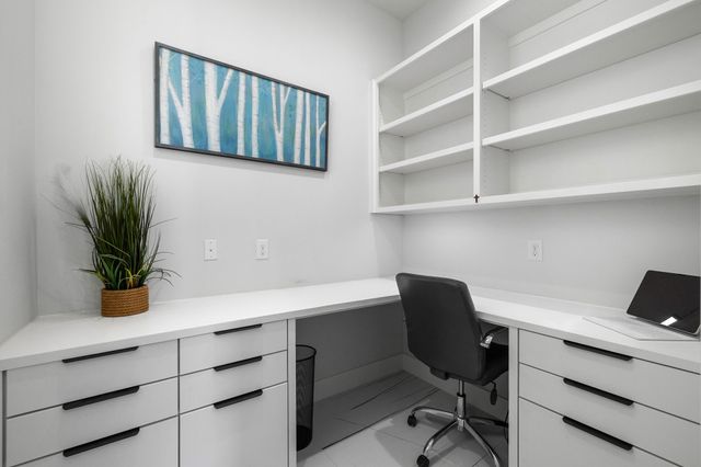 313 Ryker Lane, Gunter, TX 75058