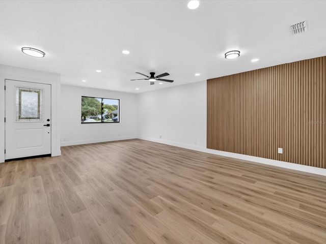 308 S SHADOW BAY DRIVE, Orlando, FL 32825
