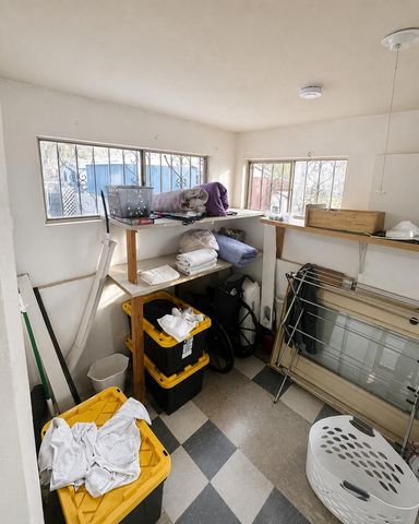 1709 Walter Street SE, Albuquerque, NM 87102
