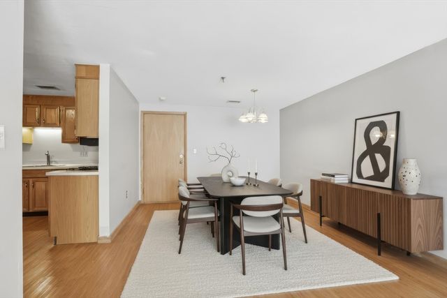 45 Christopher Dr 106, Methuen, MA 01844