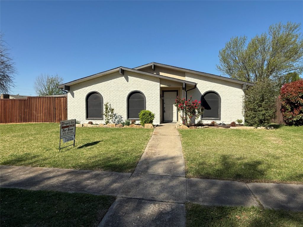 3101 Pamela Place, Garland, TX 75044