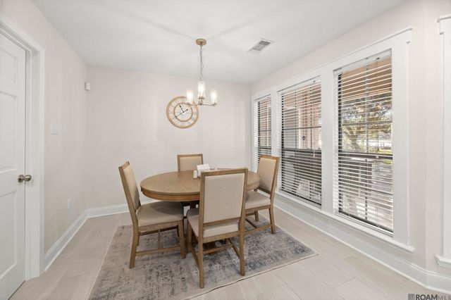 8110 Main St, Zachary, LA 70791