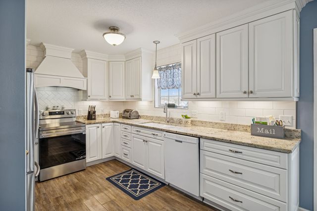 206 Central Ave, Chapel Hill, TN 37034