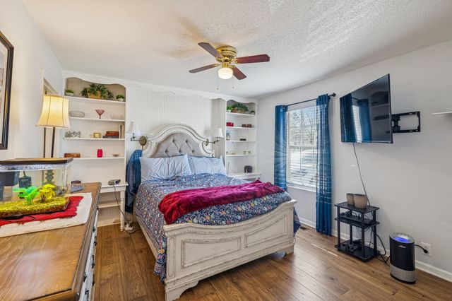 206 Central Ave, Chapel Hill, TN 37034