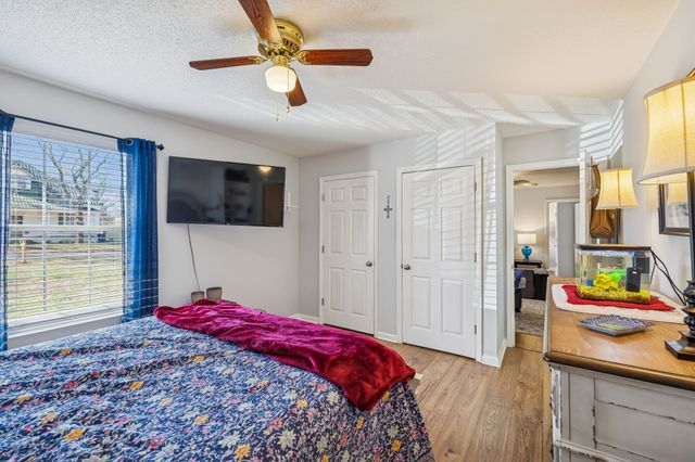 206 Central Ave, Chapel Hill, TN 37034