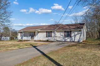 206 Central Ave, Chapel Hill, TN 37034