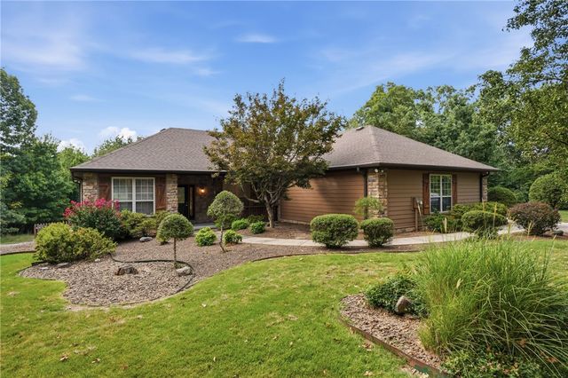 6 Grimsay Drive, Bella Vista, AR 72715