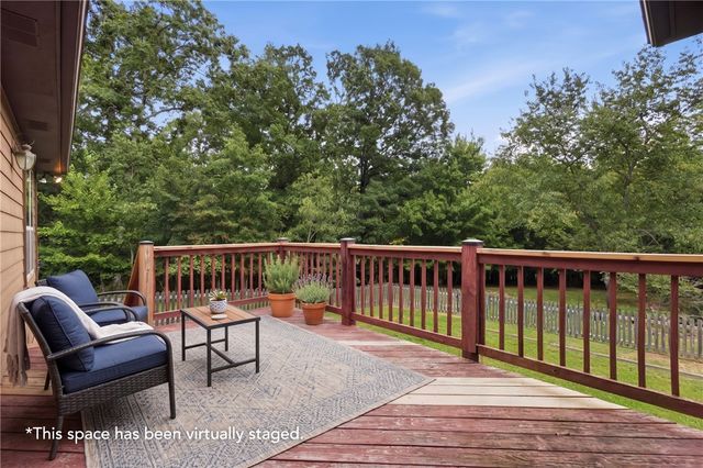 6 Grimsay Drive, Bella Vista, AR 72715