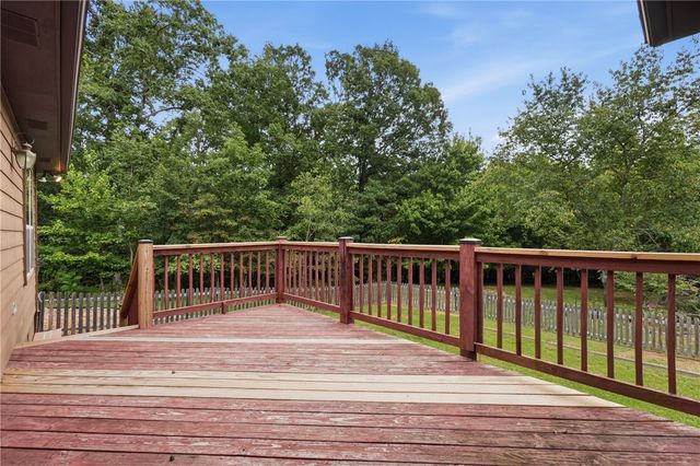 6 Grimsay Drive, Bella Vista, AR 72715