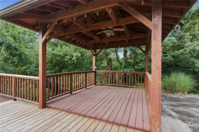 6 Grimsay Drive, Bella Vista, AR 72715