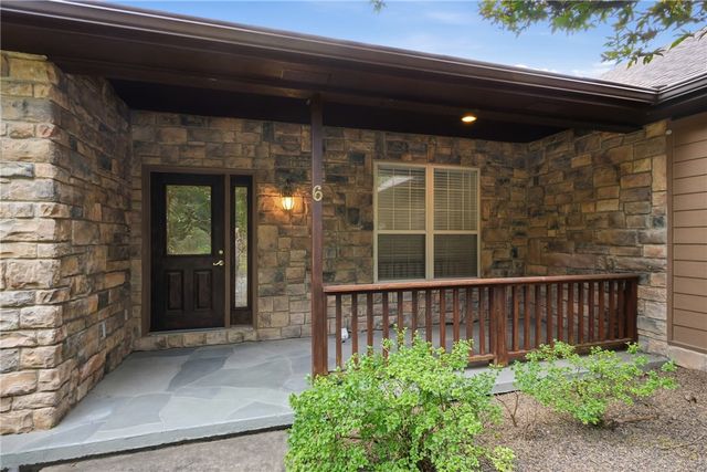 6 Grimsay Drive, Bella Vista, AR 72715