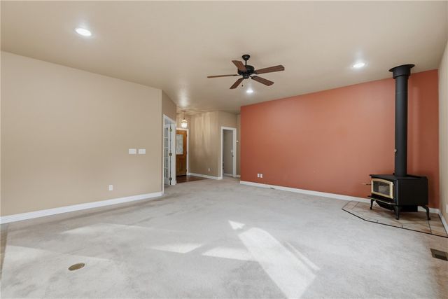 6 Grimsay Drive, Bella Vista, AR 72715