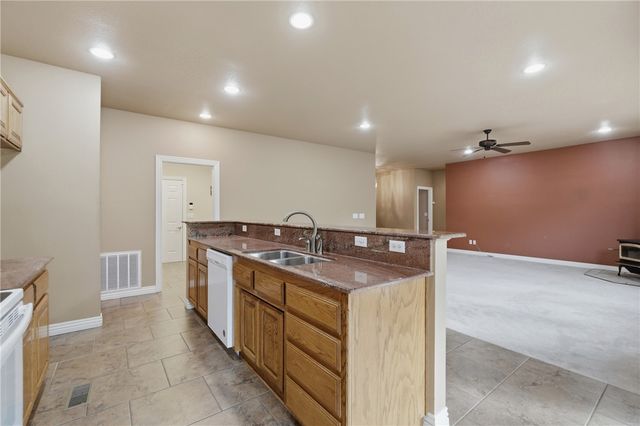 6 Grimsay Drive, Bella Vista, AR 72715