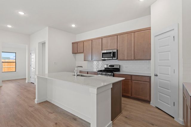 104 Malibu, Hutto, TX 78634