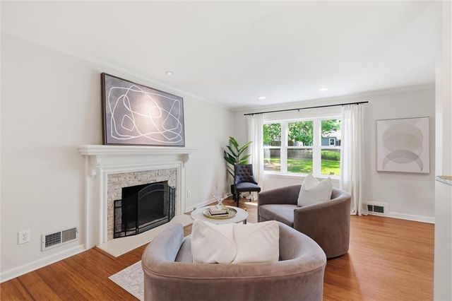 7420 CHEROKEE Drive, Prairie Village, KS 66208