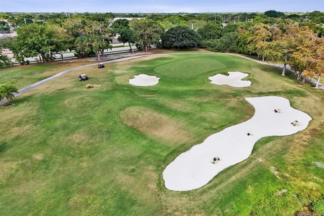 8740 Azalea Ct 102, Tamarac, FL 33321