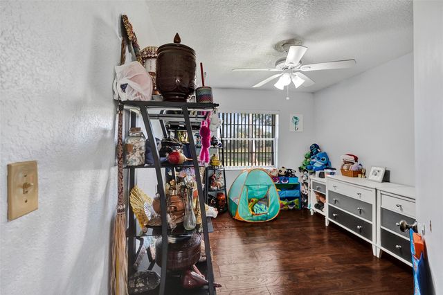 8740 Azalea Ct 102, Tamarac, FL 33321