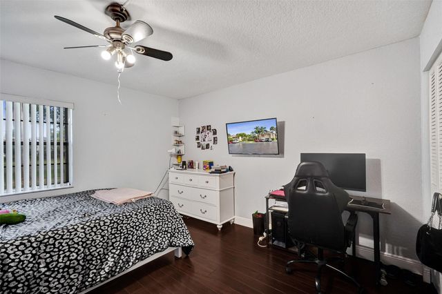 8740 Azalea Ct 102, Tamarac, FL 33321