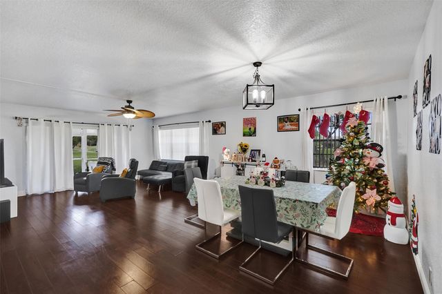 8740 Azalea Ct 102, Tamarac, FL 33321