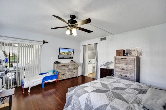 8740 Azalea Ct 102, Tamarac, FL 33321