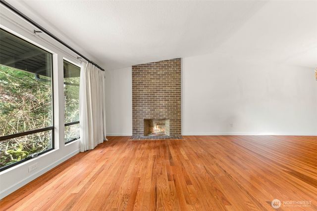 16531 NE 98th Court, Redmond, WA 98052