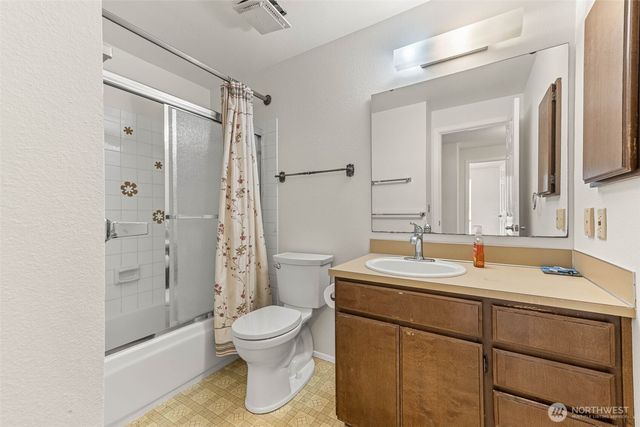 16531 NE 98th Court, Redmond, WA 98052