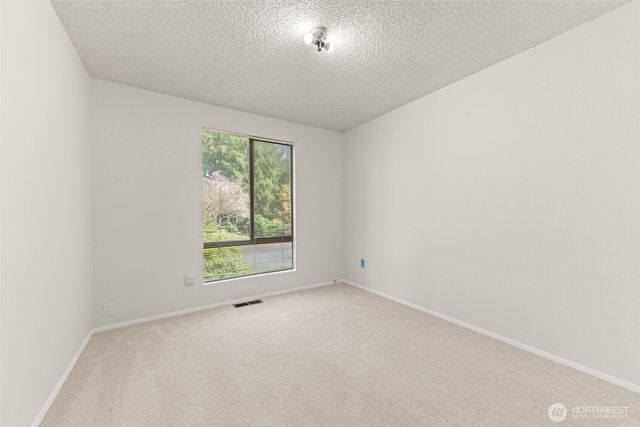 16531 NE 98th Court, Redmond, WA 98052