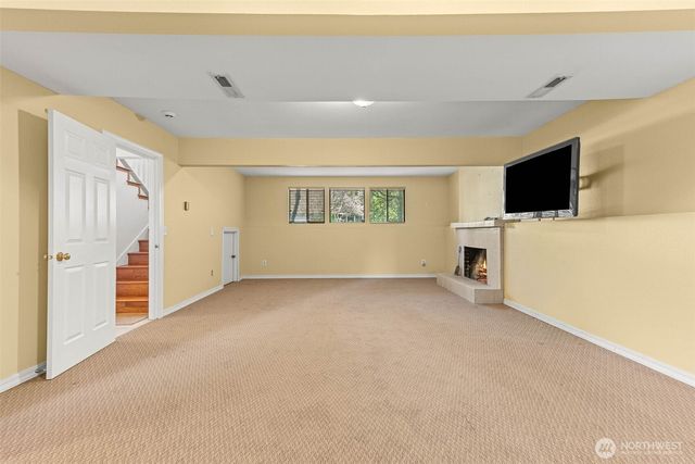 16531 NE 98th Court, Redmond, WA 98052