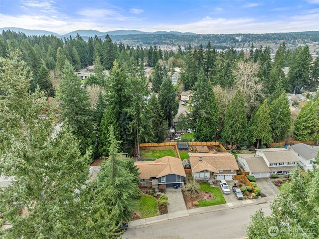 16531 NE 98th Court, Redmond, WA 98052