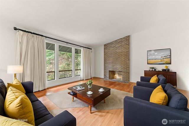 16531 NE 98th Court, Redmond, WA 98052