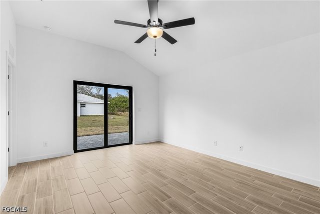305 NW 20th TER, Cape Coral, FL 33993