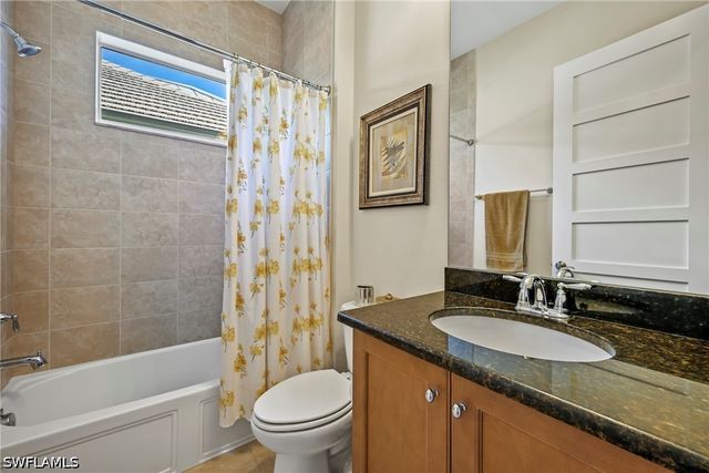 4971 Andros DR, Naples, FL 34113