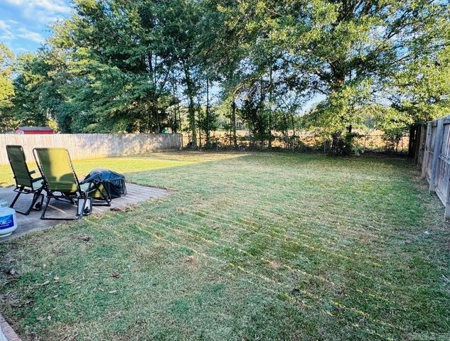 35 Green Apple Road, Ward, AR 72176