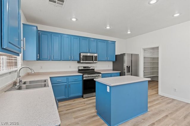 4916 NAFF RIDGE Drive 0, Las Vegas, NV 89131