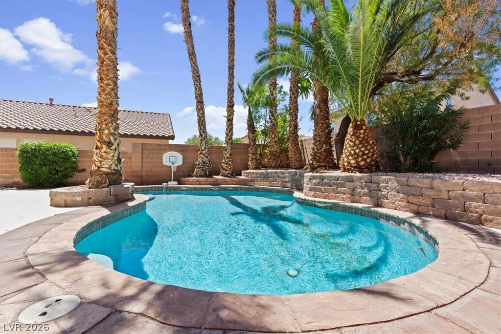 4916 NAFF RIDGE Drive 0, Las Vegas, NV 89131