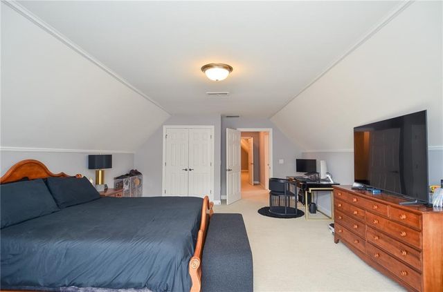 1570 Woodberry Run Drive, Snellville, GA 30078