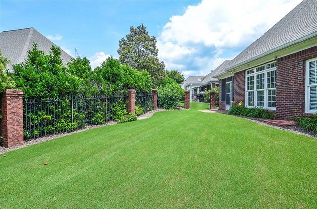1570 Woodberry Run Drive, Snellville, GA 30078