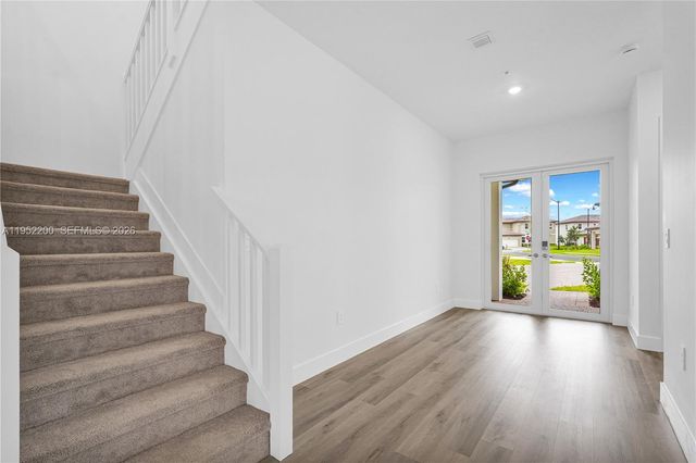 4422 SW 122nd Way, Davie, FL 33330