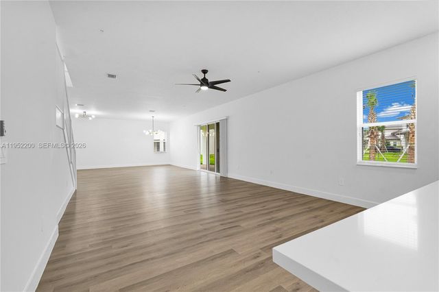 4422 SW 122nd Way, Davie, FL 33330